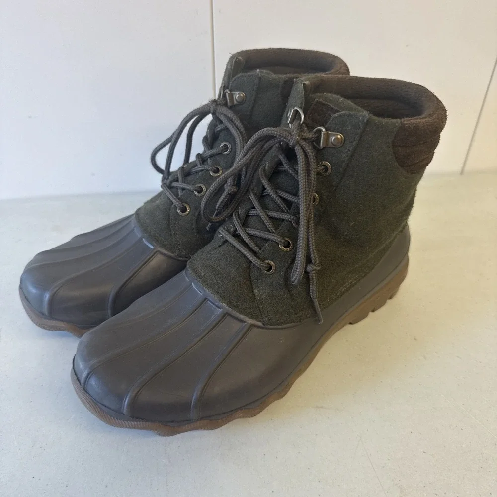 Sperry Avenue Duck Boots Mens 8.5 Green Wool 3M Thinsulate Rain Boots STS22310